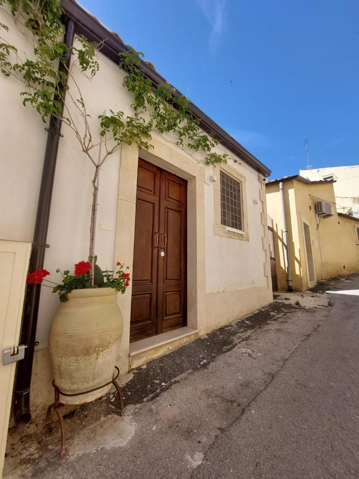 Squisita Home Noto Exterior foto